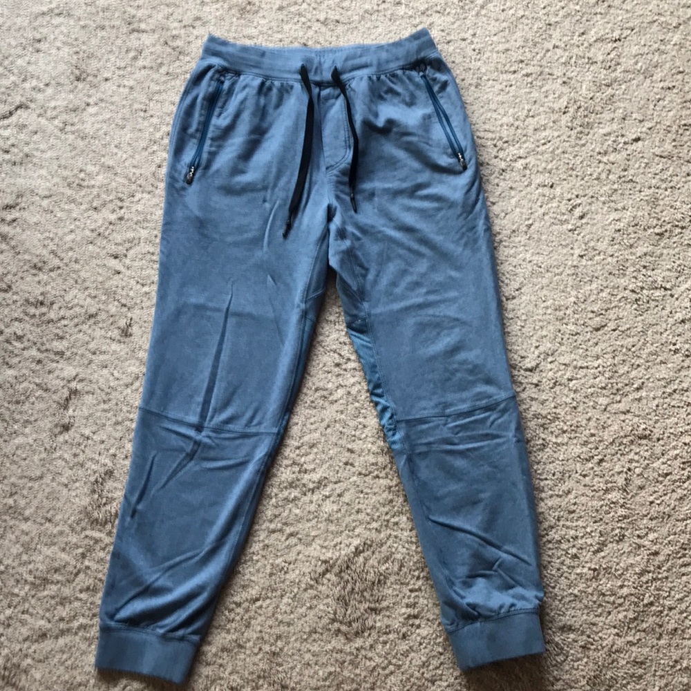 Lululemon joggers